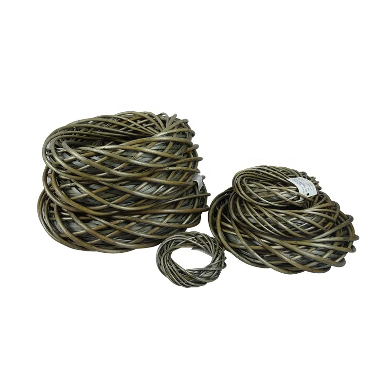 
christmas handmade wicker ring 