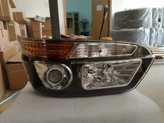 
KINGLONG XMQ 6129 bus auto led head lights headlamp lamp black 646*372*430 HC-B-1044 