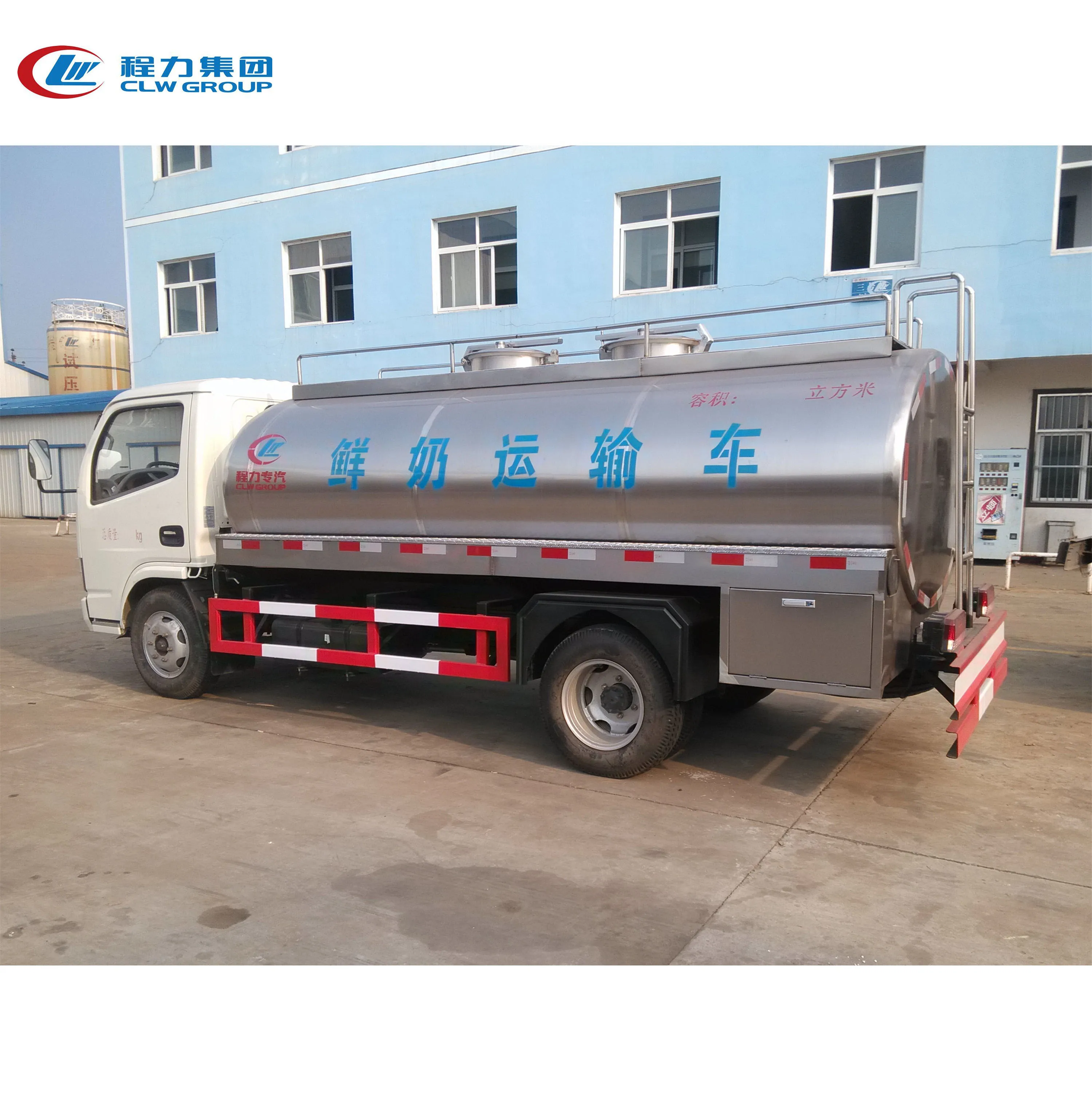 high quality Dongfeng 5000L milk tank truck for sale