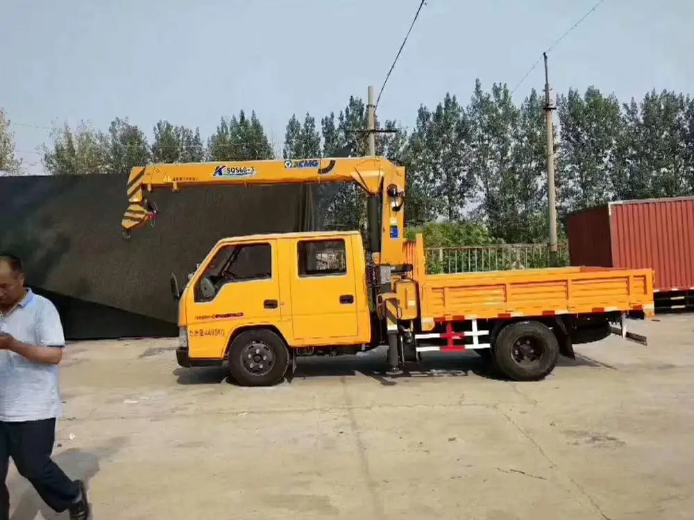 JMC double cabin 2 ton truck-mounted crane/mini truck crane