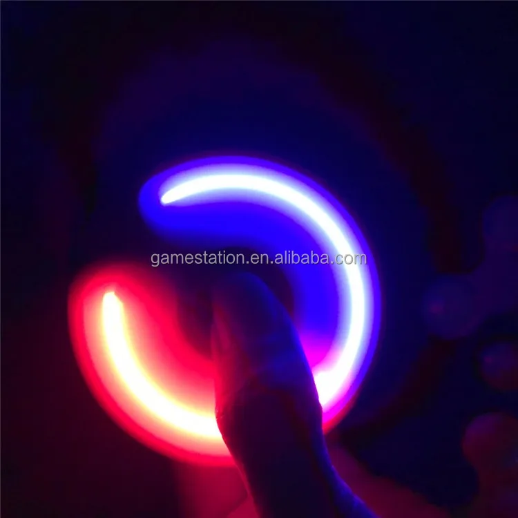 2017 hot sell toys hand spinner with high speed dark light LED fidget spinner