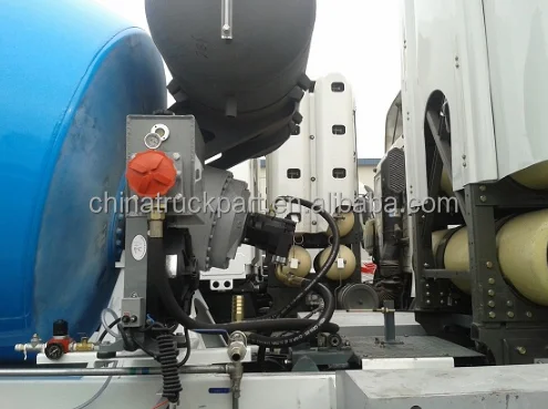 
SINOTRUK HOWO 6X4 CNG Mixer Truck 