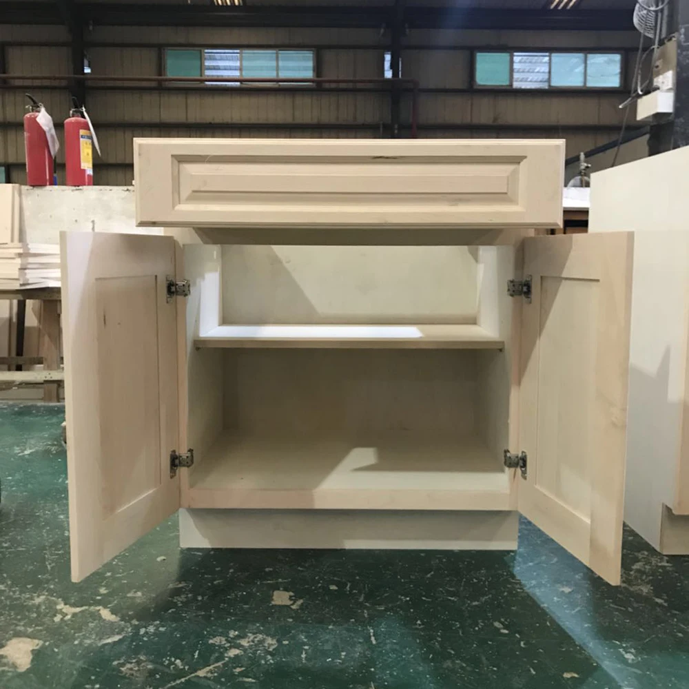 Неокрашенная полностью деревянная кухонная кабина в американском стиле