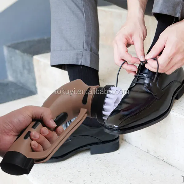 Battery powered auto shoe polish machine, leather sofa or car seat cleaner