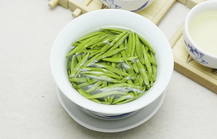 refined chinese tea gift