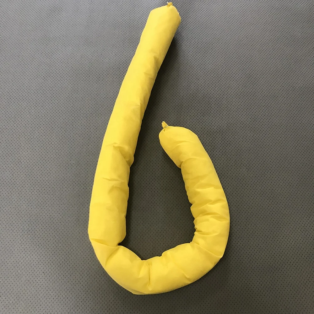 100% Polypropylene Polyester Filter Pillow Mat Pad Industrial Cartridge Motor Sock Super Oil Spill Absorbent Material