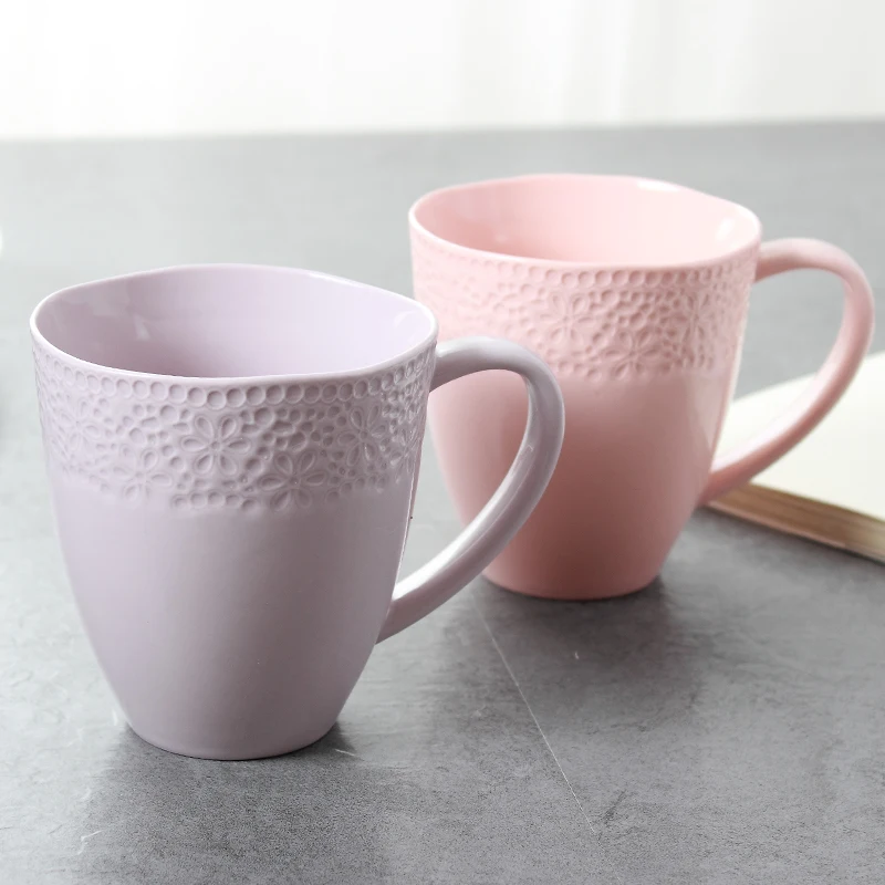 M013 12oz 360ml porcelain custom lace decorative ceramic embossed tea mug