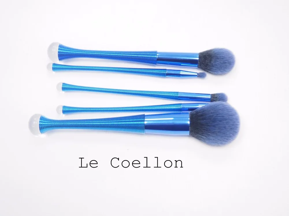 
5pcs set blue fibre artificial hair makeup cosmetic brushes with crystal metal hand 