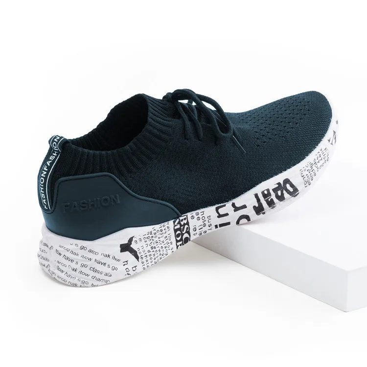 2021 Latest Stylish Soft Sole Knitter Upper Men Gym Sports Shoes Trainers Sneakers