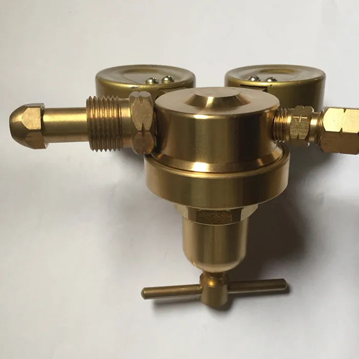 Manufacturer ningbo fenghong medium-sized Acetylene gas regulator with meter