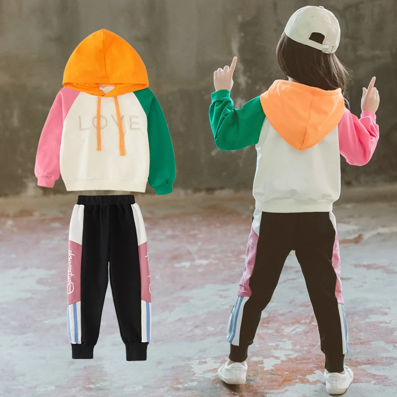 
Online shopping China wholesale casual style love pattern Long Sleeve Hoodie Sweatshirt kids girls clothes sets 