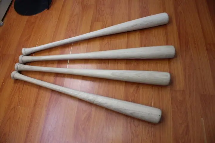 Mini Solid wood baseball bat for sales