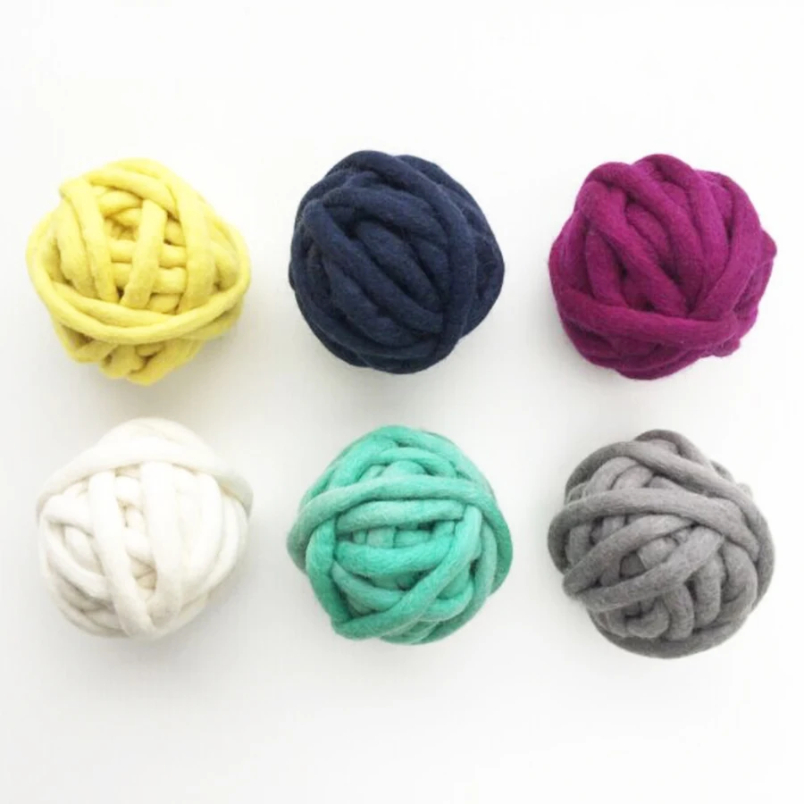 Оптовая продажа фетровой пряжи от китайского производителя Charmkey 10 мм-30 мм крупная Мериносовая шерстяная пряжа для вязания одеял