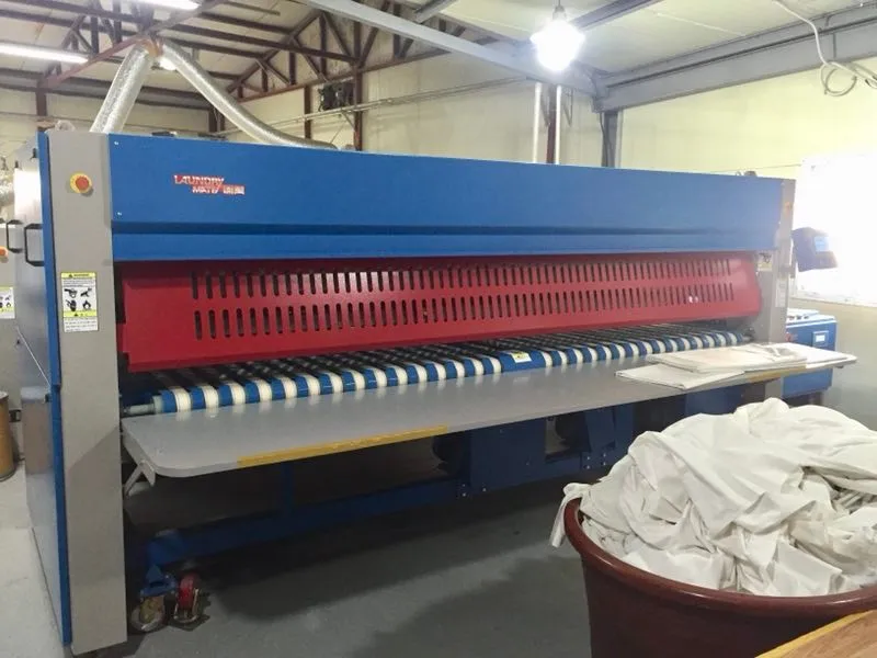 laundry machine double channels cloth folding machine