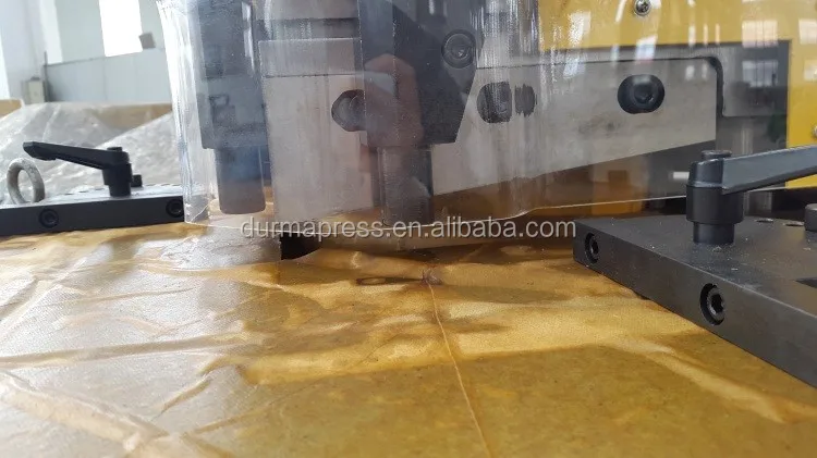Competitive Price QF28Y 4X250MM Sheet Metal Angle Notching Machine