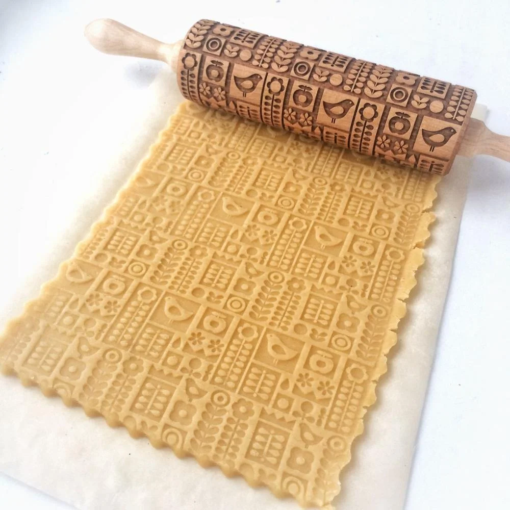 Christmas Snowflake bird Wooden Rolling Pin Embossing Baking Cookies Noodle Biscuit Fondant Cake Dough Patterned Roller