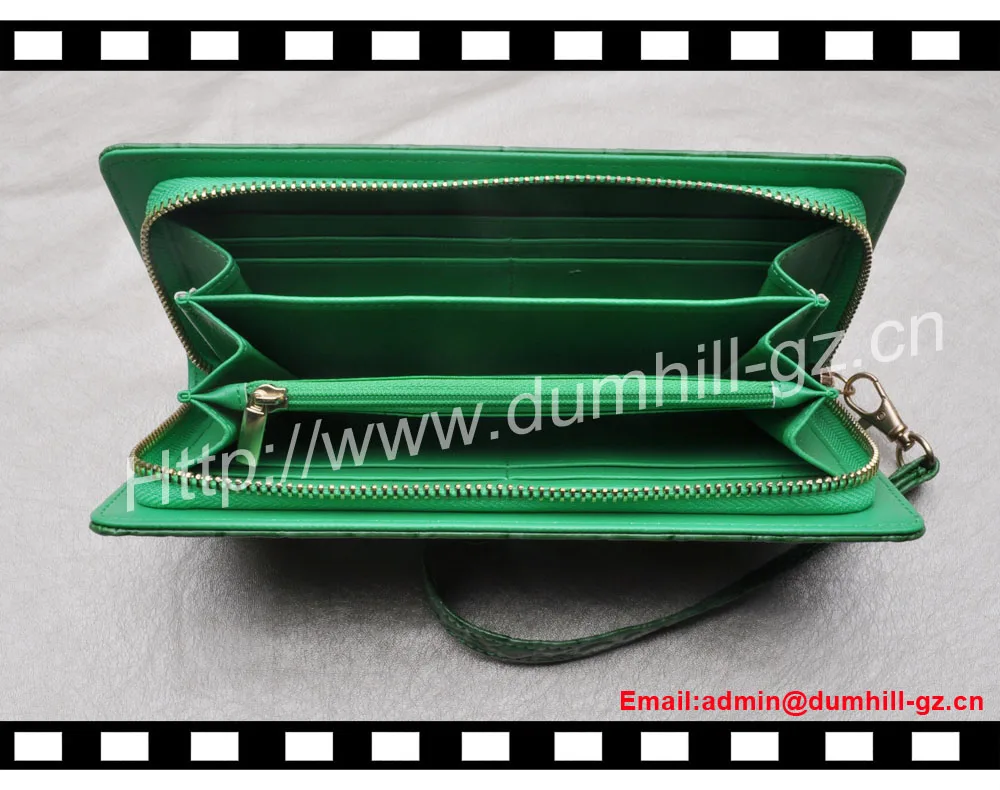Fashion Crocodile Leather Lady Wallet With Wrist Strap clutch women wallet with zip around