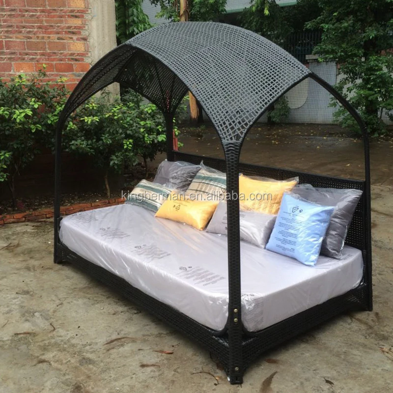 New Design of Rattan Sunbed with Canopy Beach Wicker Rattan Day Beds Used Outdoor Furniture