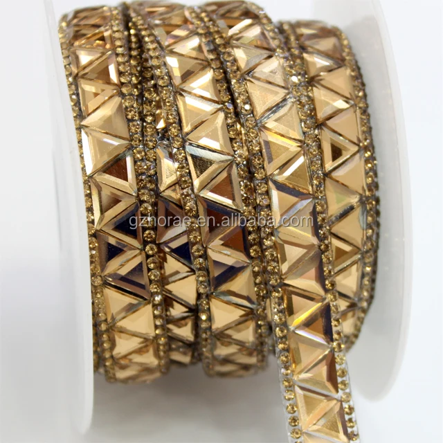 tr023 adhesive shoe decoration trim 1cm width glass beads rhinestone chain hot fix crystal trim for shoe