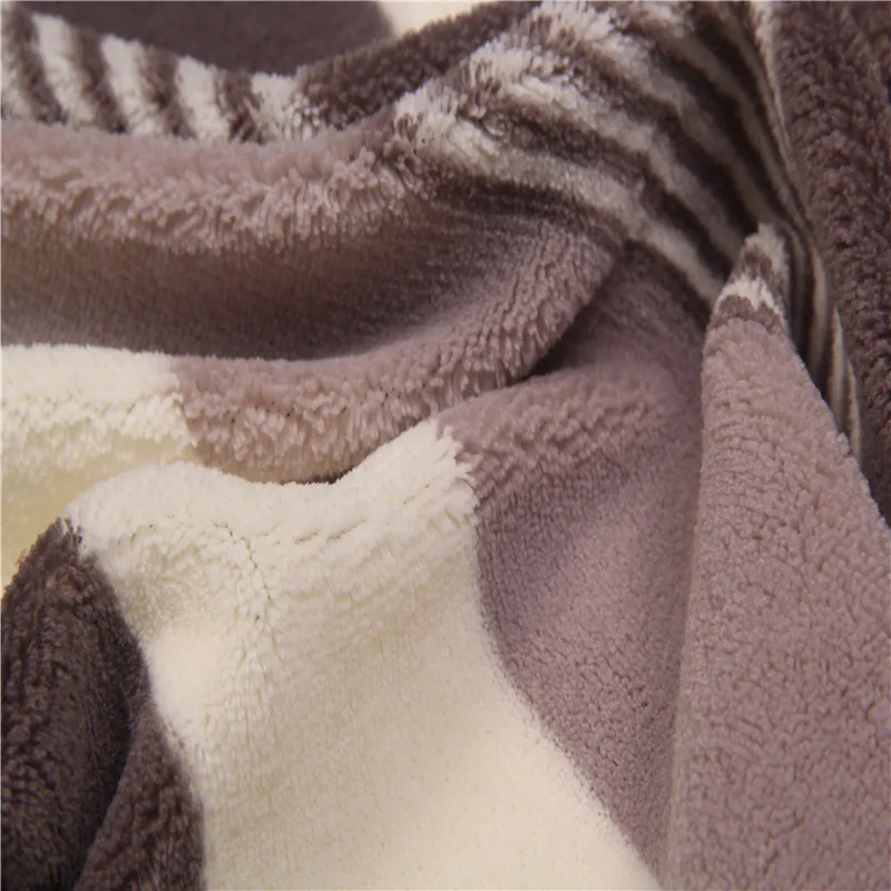 
2021 Dark Color Custom Pattern Super Soft 100% Polyester Coral Baby Blanket Fabric 