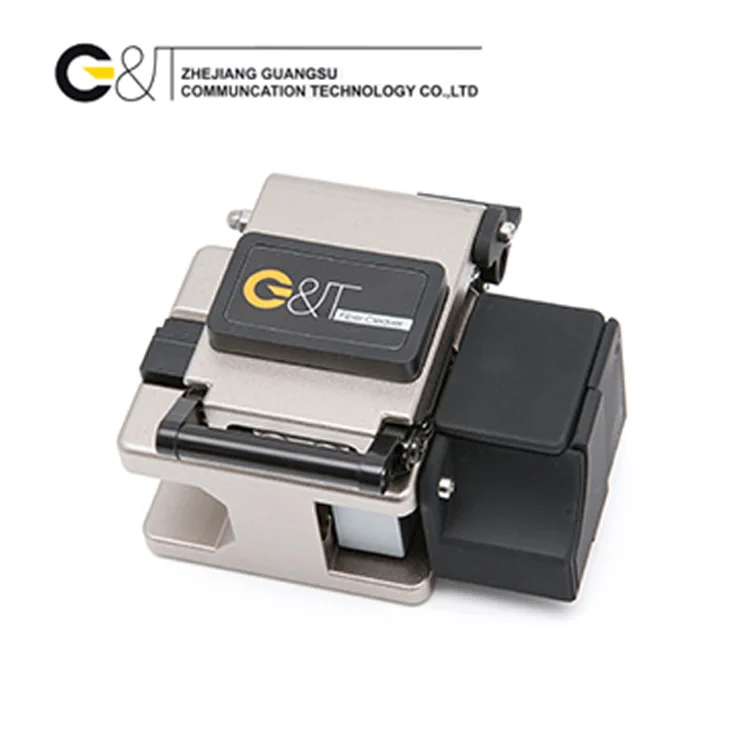 G&T High precision stable cutting angle fiber cleaver with collector