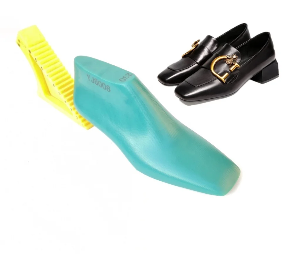 Женская пластиковая обувь на низком каблуке с квадратным носком длиной 3 см