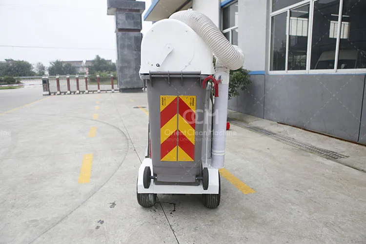 MAMUT E-Vacuum Battery Operated Electric Road Sweeper and Litter Picker