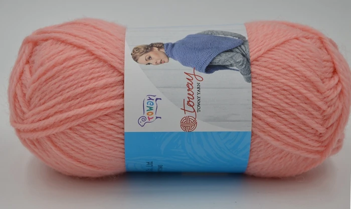 
100% wool knitting yarn 