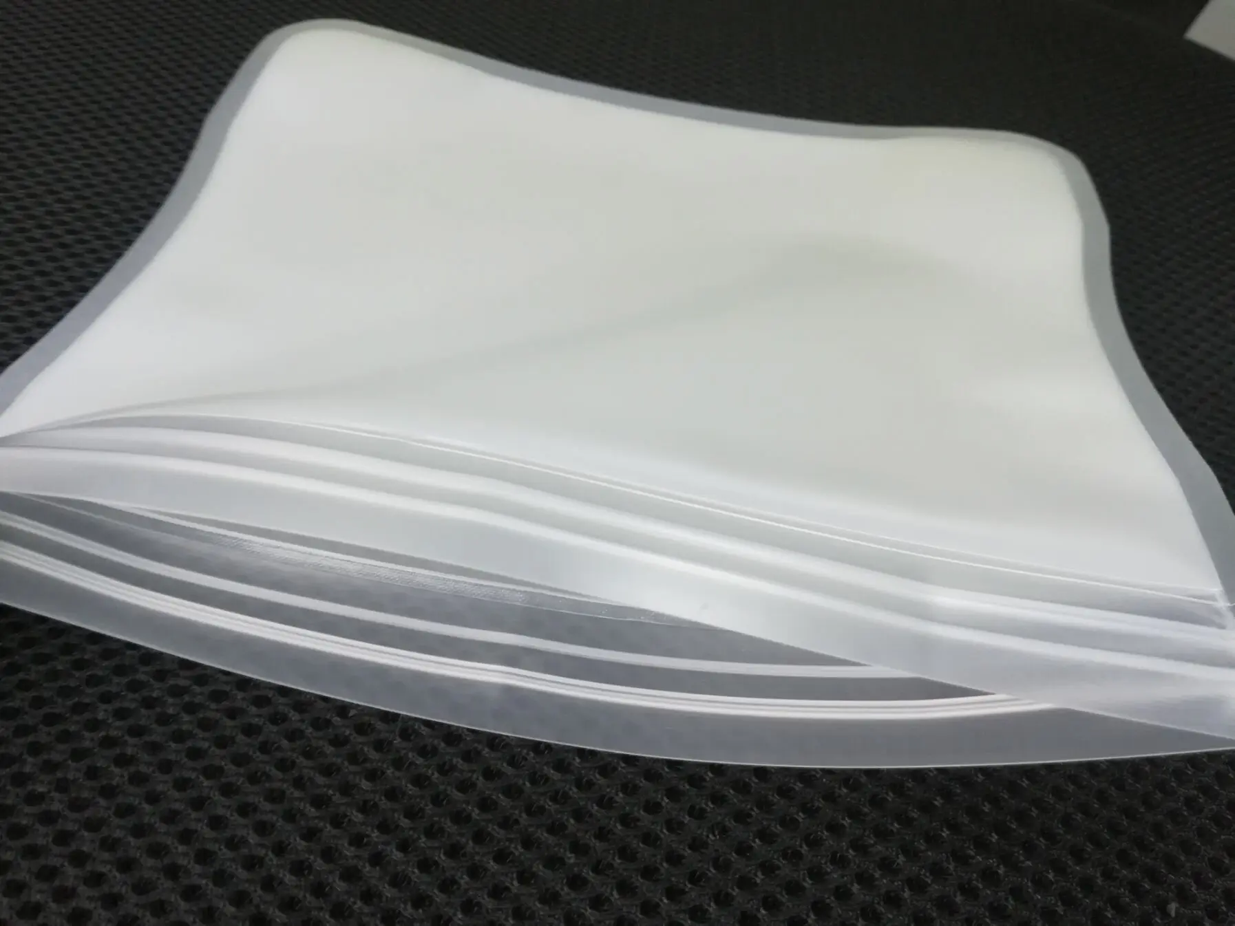 New ReZip Seal Reusable Storage Bag PEVA Food / Snack / Lunch Storage Bag