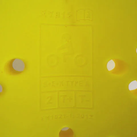 Insert elbow pad for motorcycle jacket