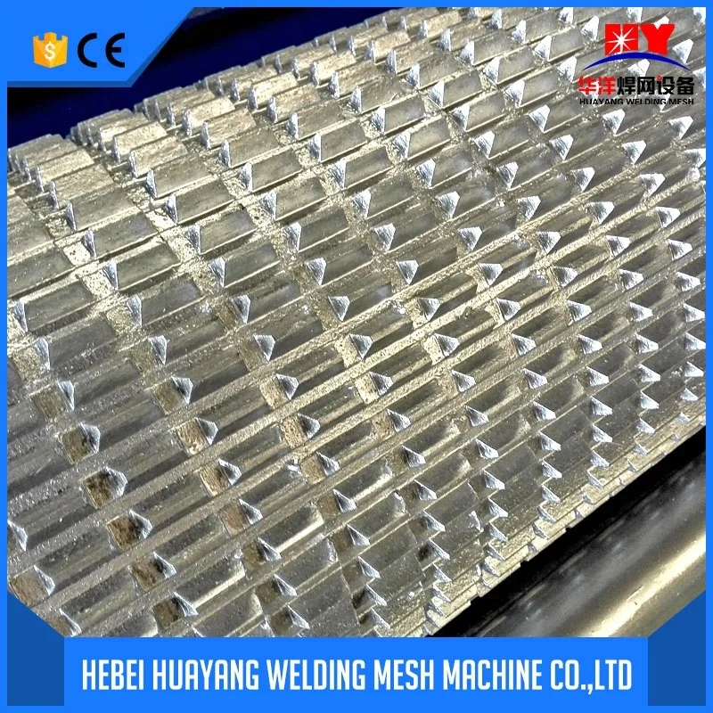 Hot sale stainless steel welded wire mesh machine in rolls