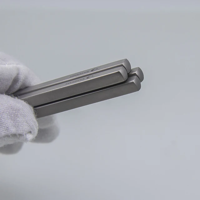 Titanium Food Grade handle chopsticks With outdoor camping hiking tableware