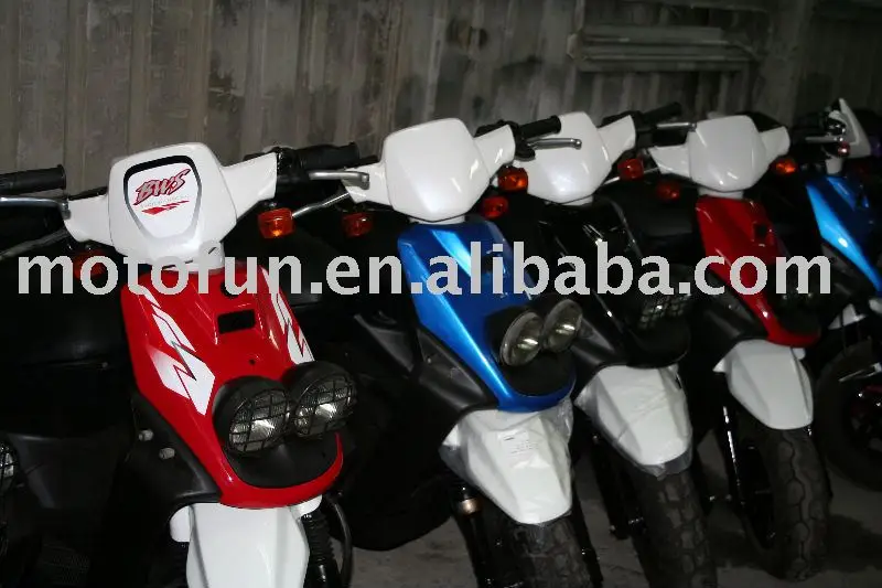 Motofun BWS 100cc USD SCOOTERS/USED MOTORCYCLE refitted repaired factory export