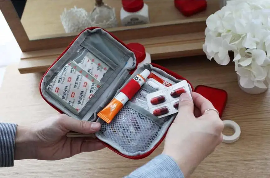 
Nylon first high quality cheap factory first aid bag 