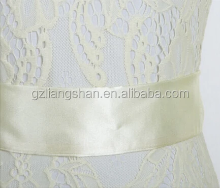 
OEM Wholesale New Sexy Women Winter Dress Long Sleeve Bodycon White Lace Knee Length Pencil Dress Party Dress 