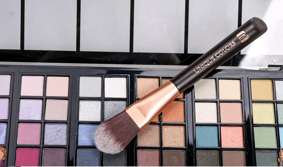 Unique Colors New Curved Makeup Foundation Brush Wood Handle  Face Foundation Brush