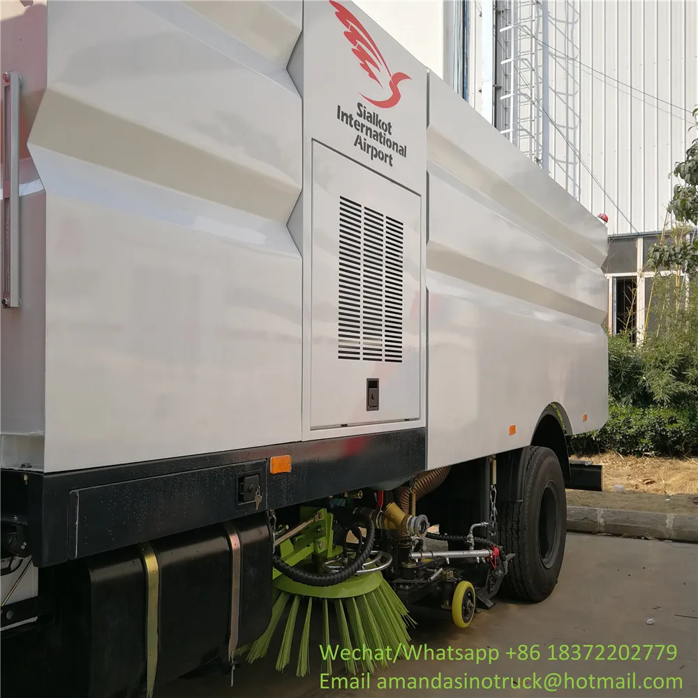 Chengli new brand dongfeng 4x2 right hand drive 15cbm  airport sweeper truck