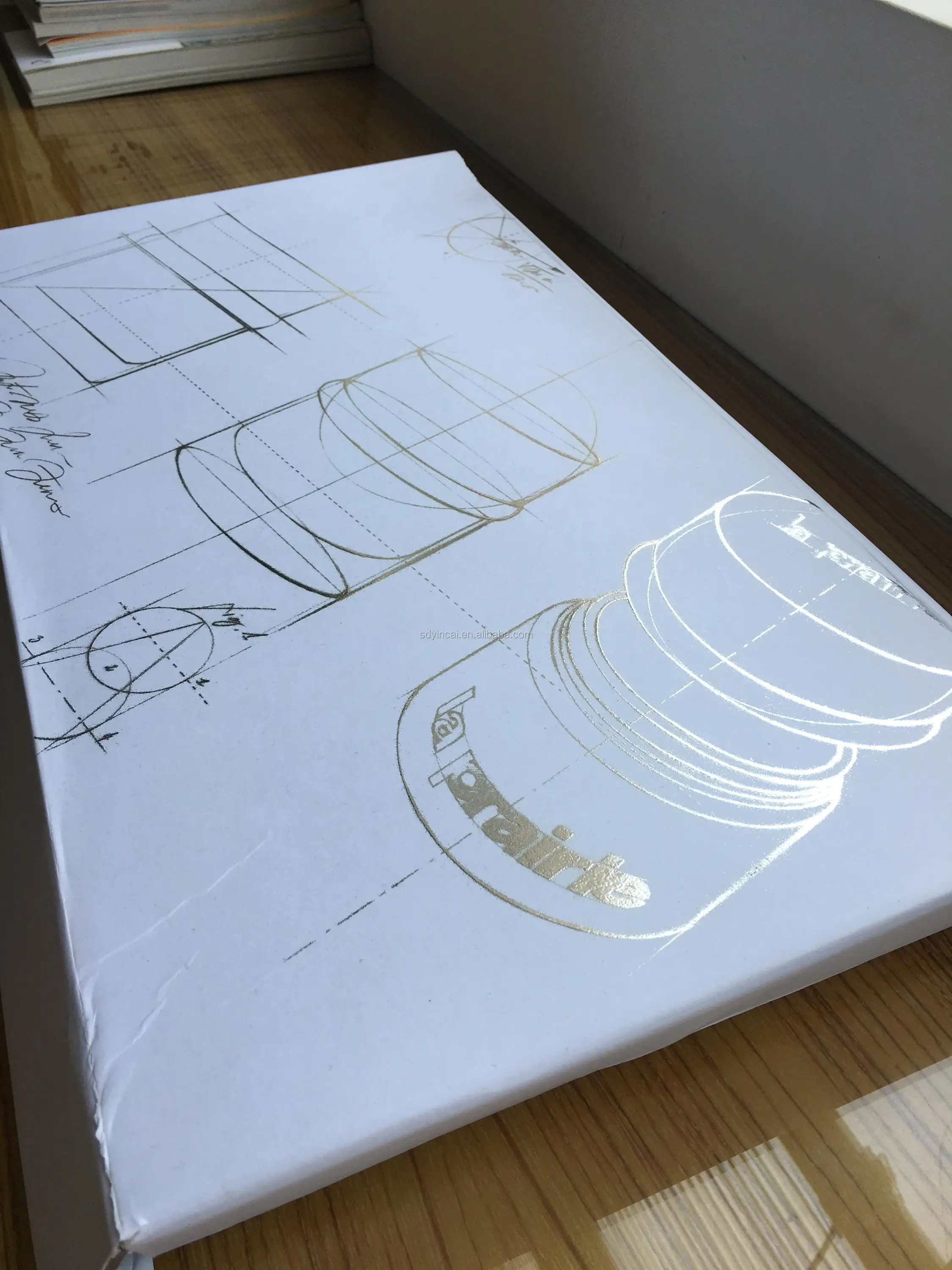 A Series no cracking metallic gold foil for lamination on paper leader glass