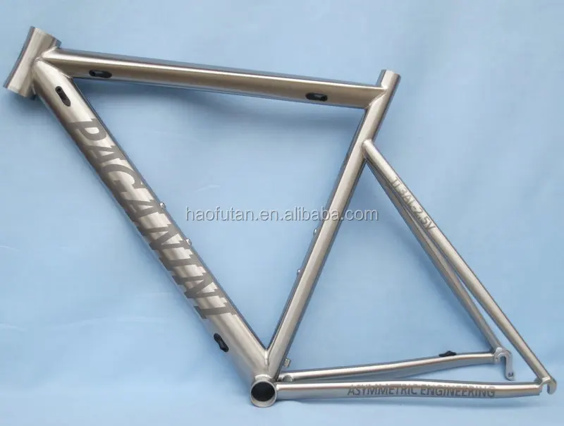 Hot sale titanium 700C road bike frame high quality diamond tube replaceable dropout internal cable routing frame