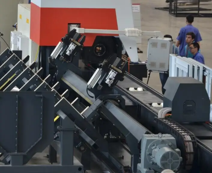 FARLEY LASERLAB Fiber laser 1000-2000W 7500mm LT7035F Tube Length Automatic Tube Laser Cutter