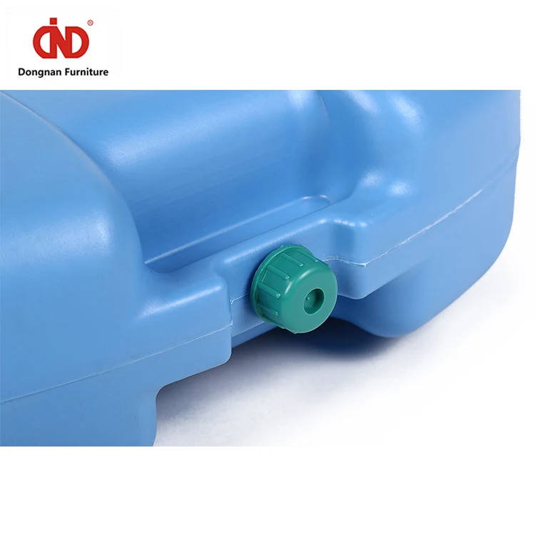 Wholesale Outdoor Sun Protected Beach Water Or Sand Filled Beach Plastic Stand Umbrella Base