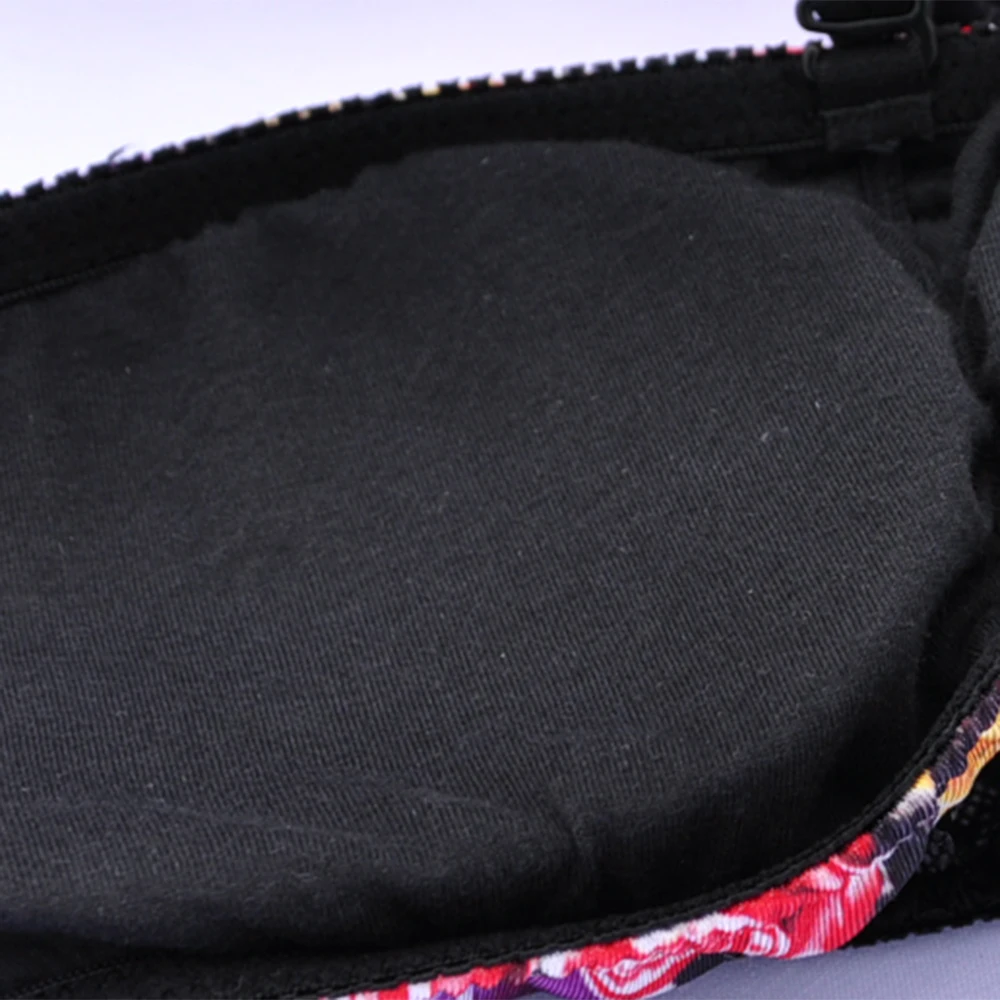 Lace Pattern Beautiful Sexual attraction sexy red hot sexy underwear and bra