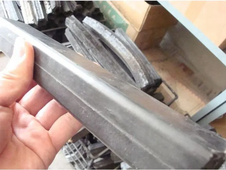 Eco-friendly Biomass Entire Wood Sawdust Briquette Charcoal Production Line