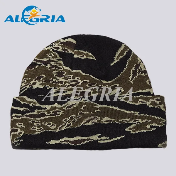 Jacquard Black Wholesale Camo Beanie Hat, Acrylic Green Knit Winter Camouflage Beanie