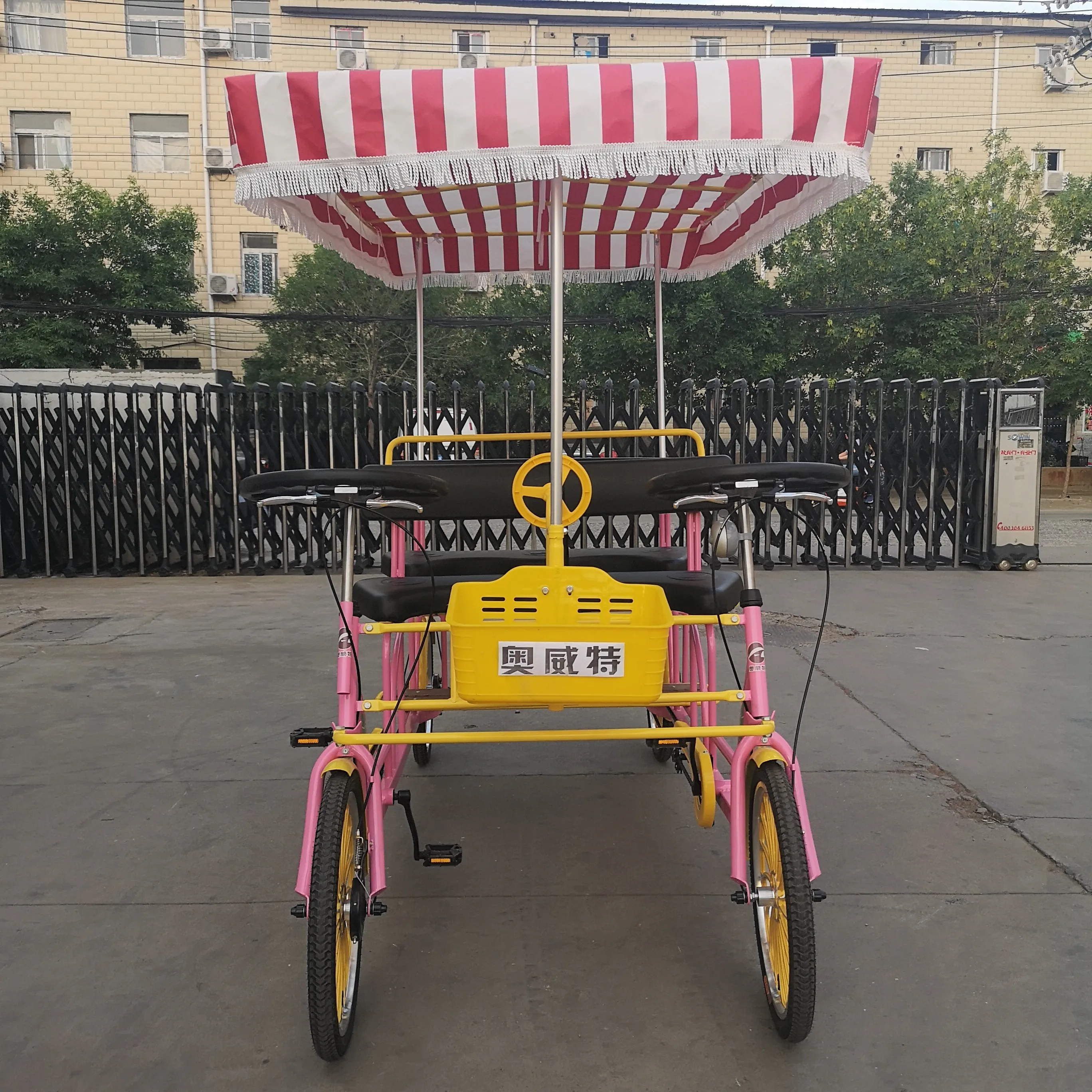 Factory outlet 4-6 person surrey bike tandem bike for sightseeing