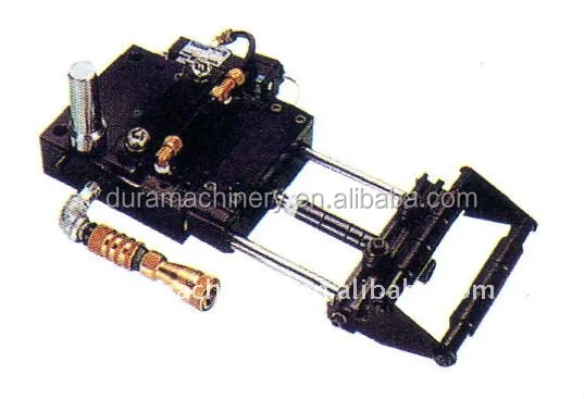 High speed pneumatic feeder