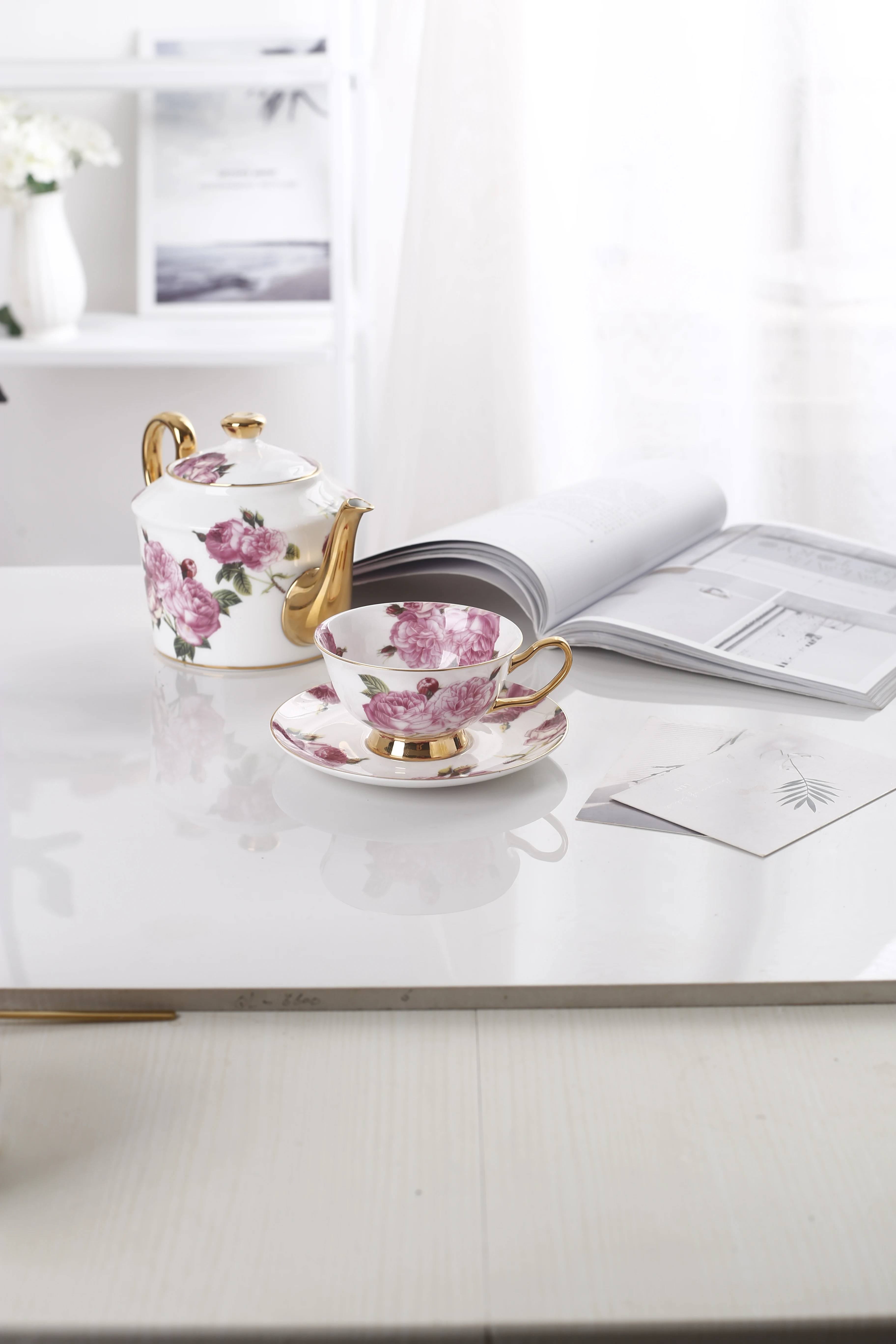 Floral decal design Arabic coffee cup set porcelain teapot turkish tea cup set luxury bone china tea set