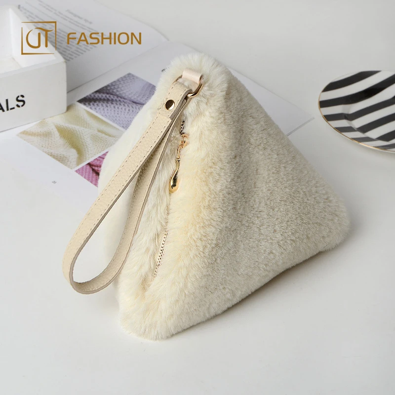 2018 hot sale jtfur fake rex rabbit fur hand bag wild plush triangle bag faux fur bag