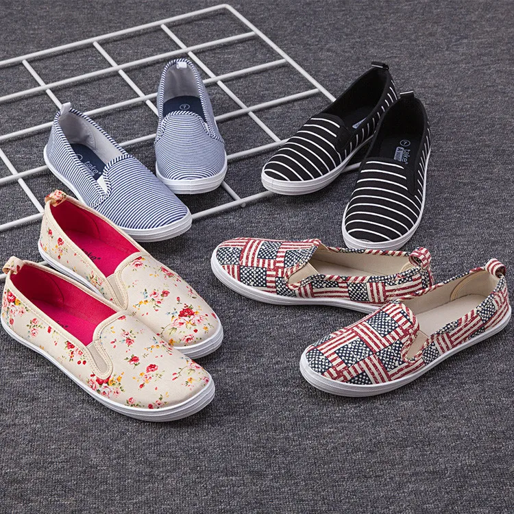 2021 Fashion Custom Made Cheap Canvas Shoes No Shoelace Slip On Unisex