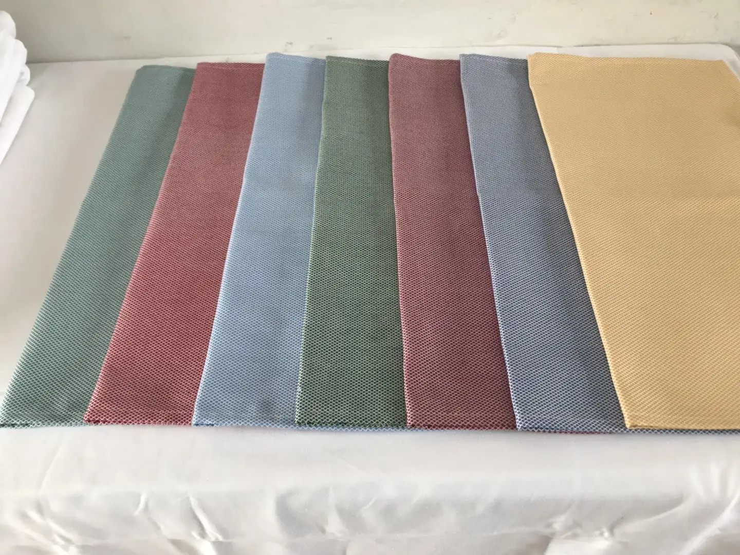 Пряжа окрашенная кольцевая пряжа поли псф птицы/салфетка для глаз Partridge